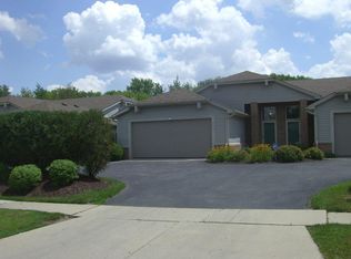 722 Hilltop Ln #722, Toledo, OH 43615