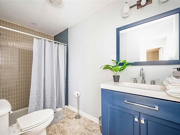 5th image of 3222 Jamaica Rd NW