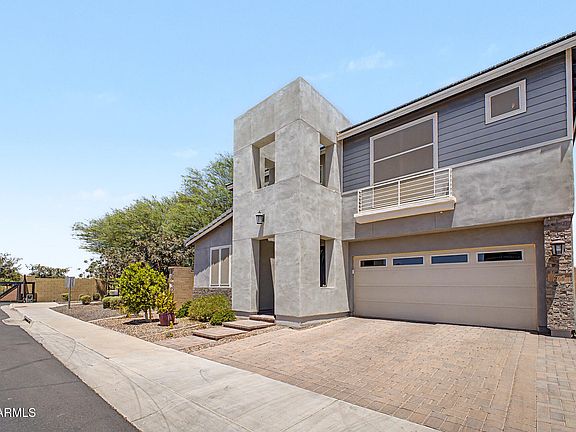 4th image of 200 E WISTERIA Drive