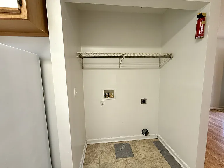 46 Sandalwood Way — Photo 16