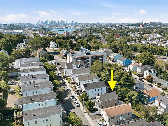 3rd image of 30 Highland St