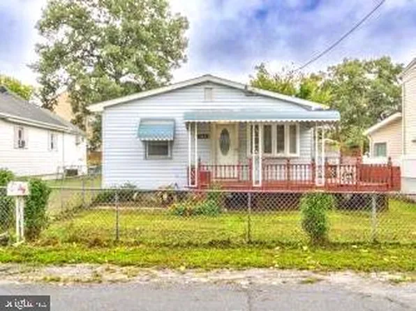 765 202nd St, Pasadena, MD 21122