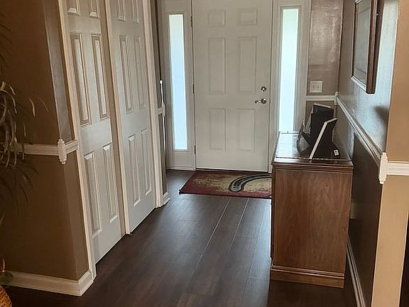 3rd image of 6861 Cozaddale Rd