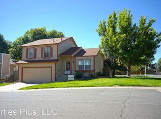 274 Greenway Cir E, Broomfield, CO 80020