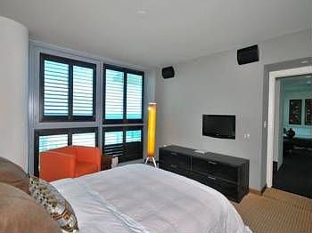 3rd image of 101 20th St #2805