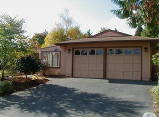 20047 107th Ave NE, Bothell, WA 98011