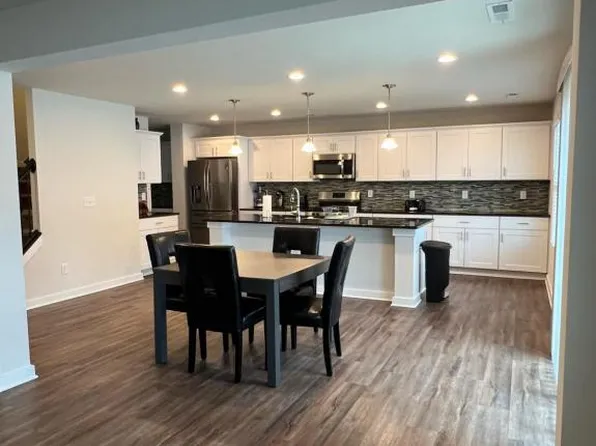 524 Old Little Rock Rd, Charlotte, NC 28214