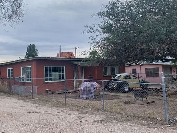 3rd image of 805 W Glenn St