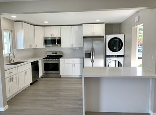 7818 Shorewood Dr, San Diego, CA 92114