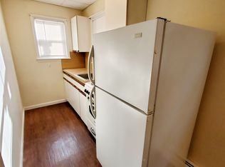 16 Rose St, Stamford, CT 06906