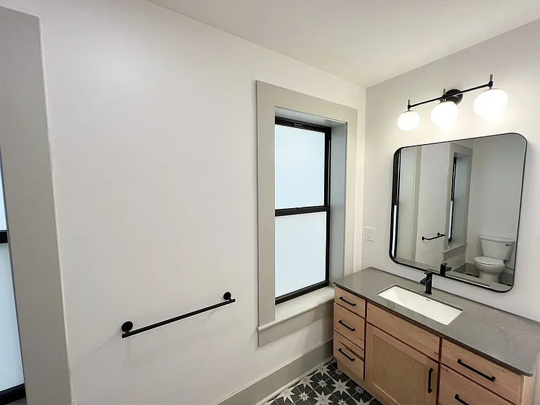 1338 Main Street — Photo 17
