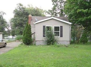 3200 Royal Ave NE, Canton, OH 44705