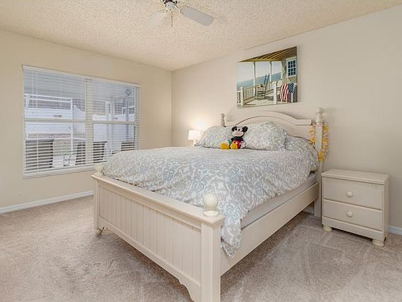 5th image of 8843 Parliament Ct