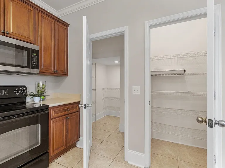 2602 Fenwood Ct — Photo 19