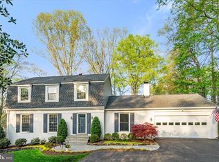 4949 Sabra Ln, Annandale, VA 22003