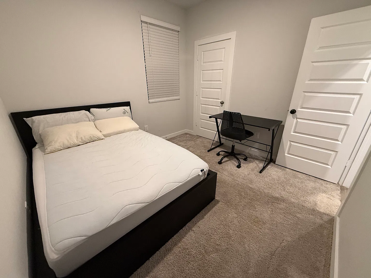 Furnished Private Room $700 All-Inclusive - Converse, TX (78109) — Photo 1