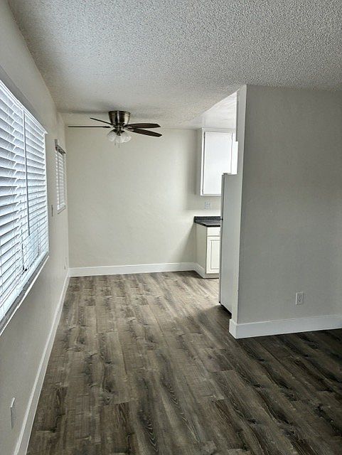 1st image of 3863 46th St APT 2