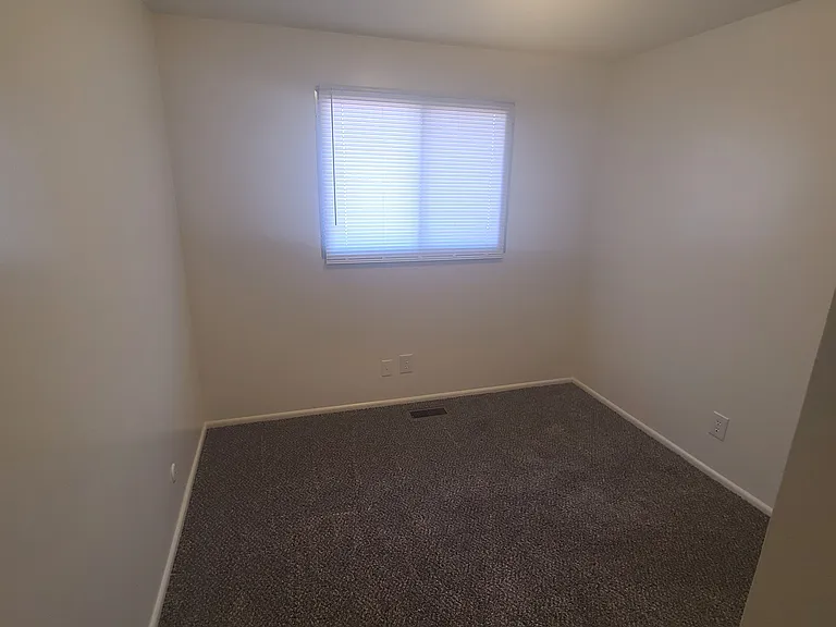 4002 S Madison Ave #1 — Photo 7