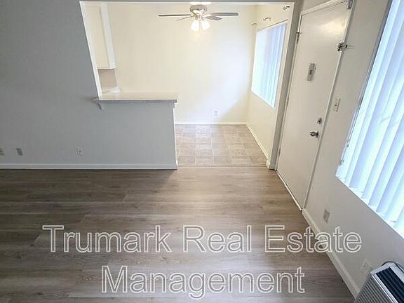5th image of 1104 E Wilson Ave APT 3