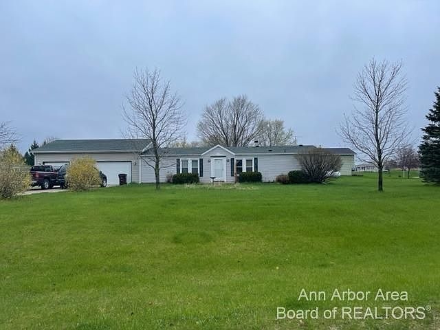 1st image of 18230 Berkshire Dr