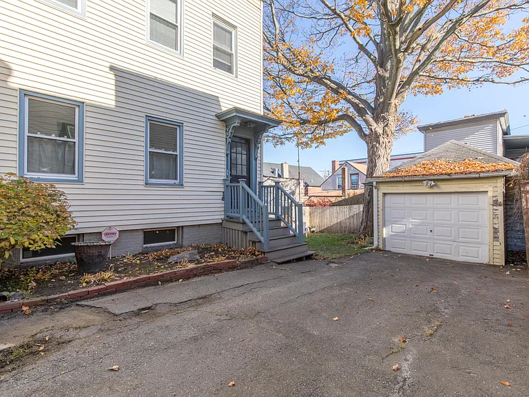 21 Hanover St #1 — Photo 35