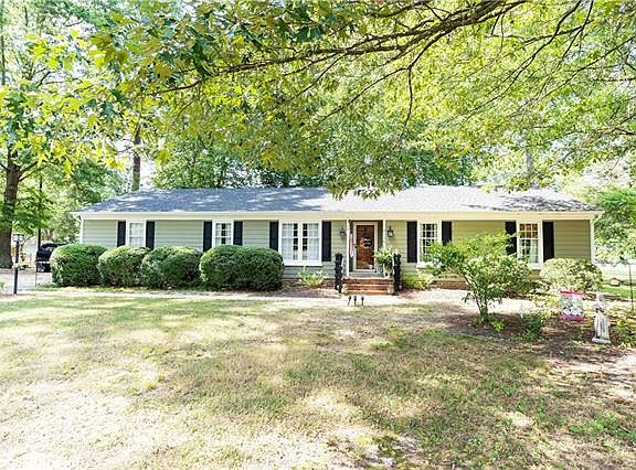 2nd image of 9136 Ventnor Circle