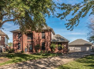 2522 Sand Bar Ct, Seabrook, TX 77586