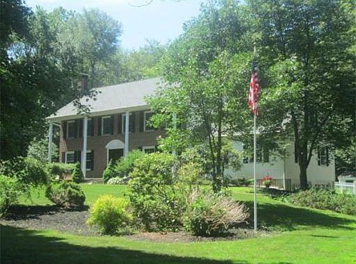 2nd image of 44 Heritage Dr