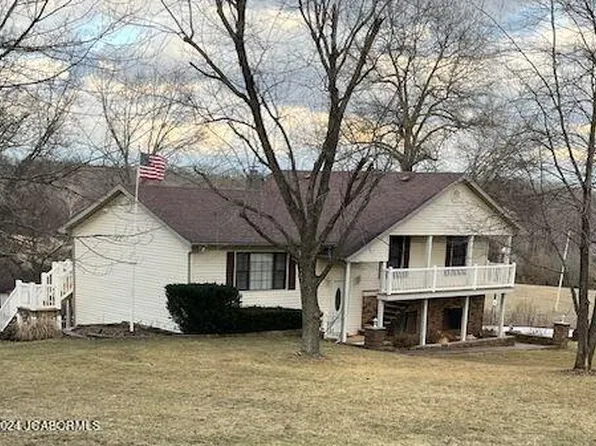 2230 Highway Cc, Linn, MO 65051