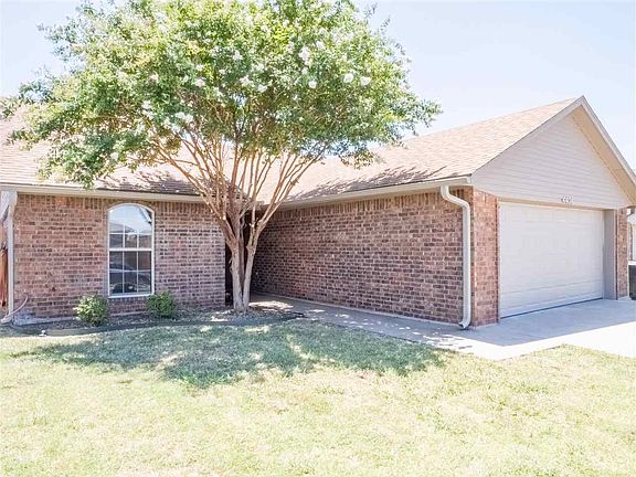 3rd image of 4404 SW Rolling Hills Dr