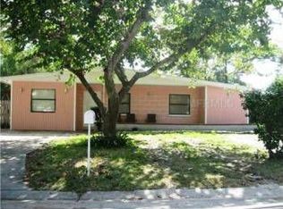 8004 Somerset Ln, Tampa, FL 33615