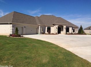 12966 Secretariat Dr, Scott, AR 72142