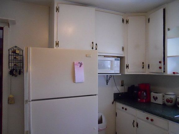 3rd image of 3 Lullwater Cir