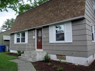 203 Santa Barbara St, Springfield, MA 01104