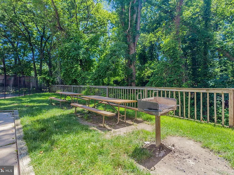 3308 Wyndham Cir #321 — Photo 48
