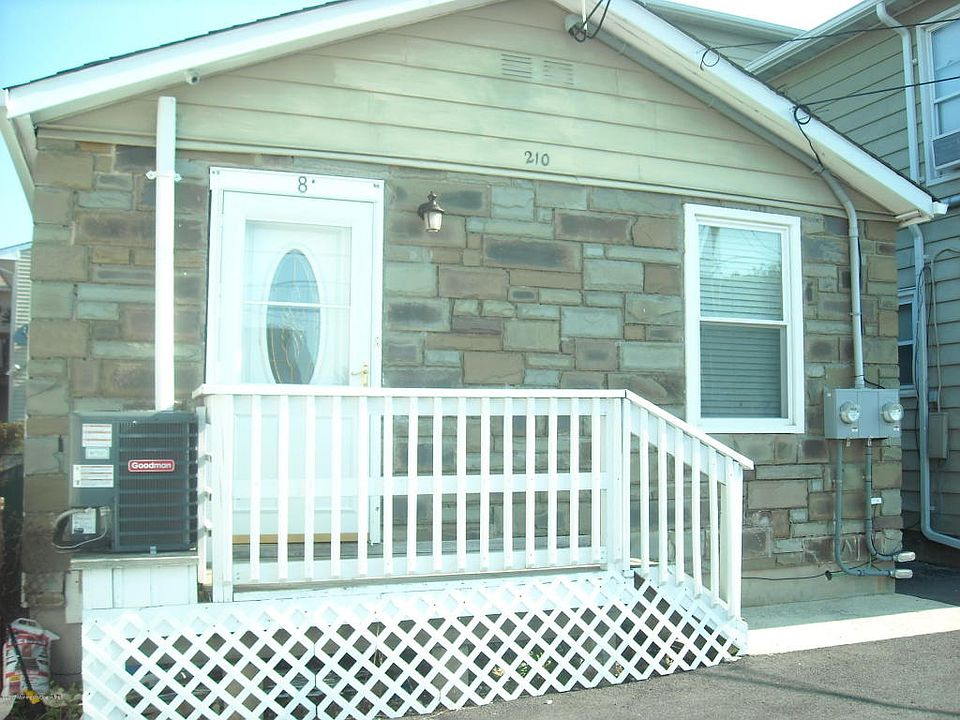 1st image of 212 Sampson Ave #C8