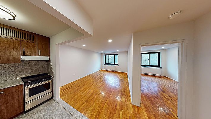 1st image of 284 Mott St APT 3J