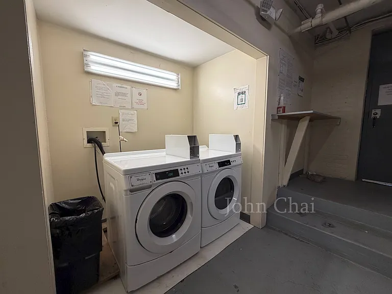 225 Kelton St #4 — Photo 15