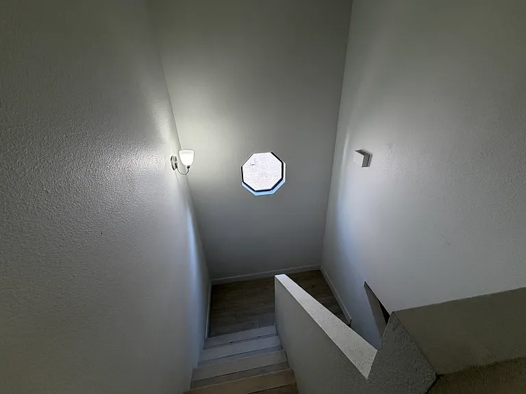 3004 Ocean View Dr — Photo 8