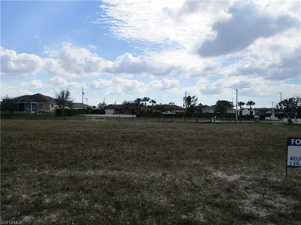 714 SW 15th St, Cape Coral, FL 33991