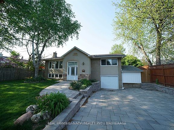 2nd image of 1195 Holton Heights Dr