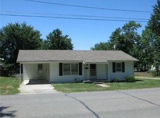 316 S Harris St, Cameron, MO 64429