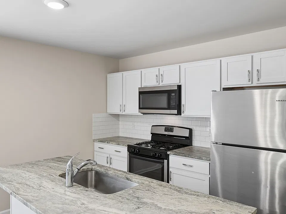 Designer Kitchen with Large Island