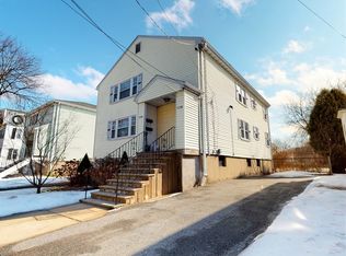 126-128 Varnum St, Arlington, MA 02474