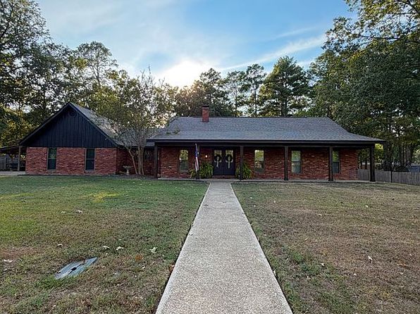 204 Martha Ct