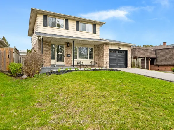 449 Lanark Dr, Oshawa, ON L1J 5W8