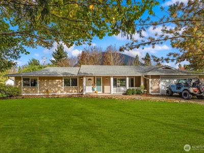 460 Meadow Drive SE, North Bend, WA, 98045