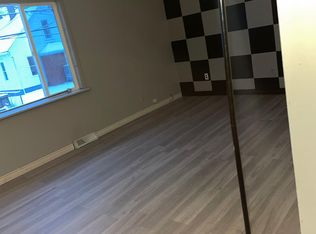 861 Keeney St, Akron, OH 44310