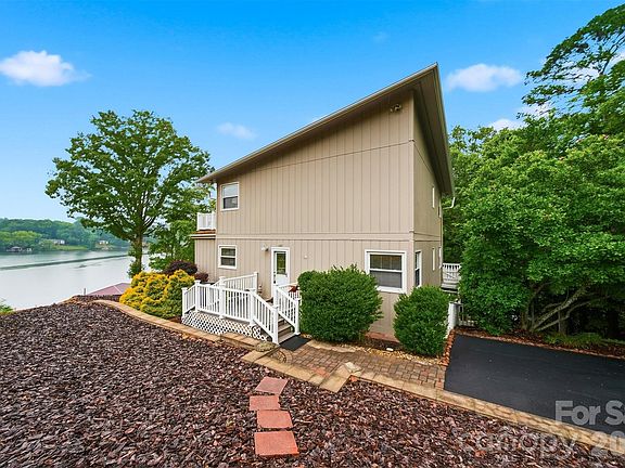5th image of 140 Williams Cove Ln