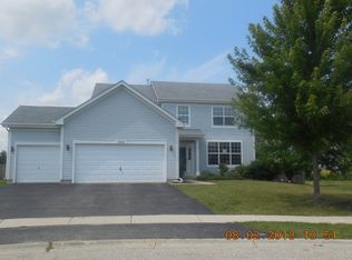 1312 S Dalton Dr, Round Lake, IL 60073